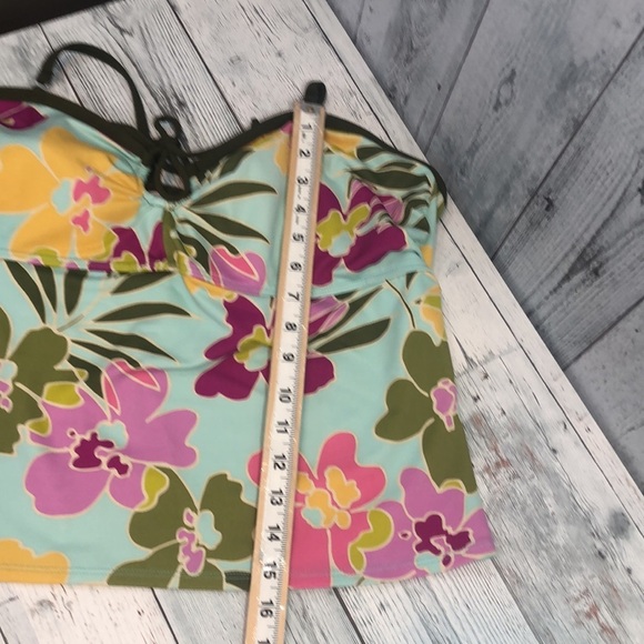 A & H Sportswear Floral Swimsuit Top Extra Large - Picture 8 of 8